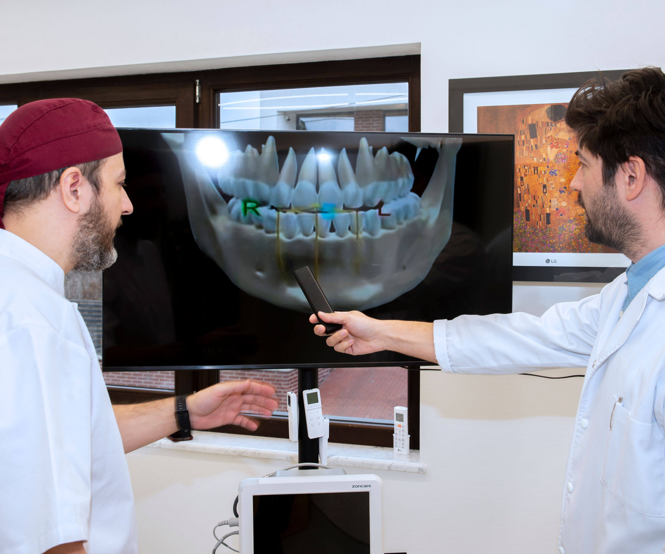 Ceramică presată — protetică dentară EAN Clinic