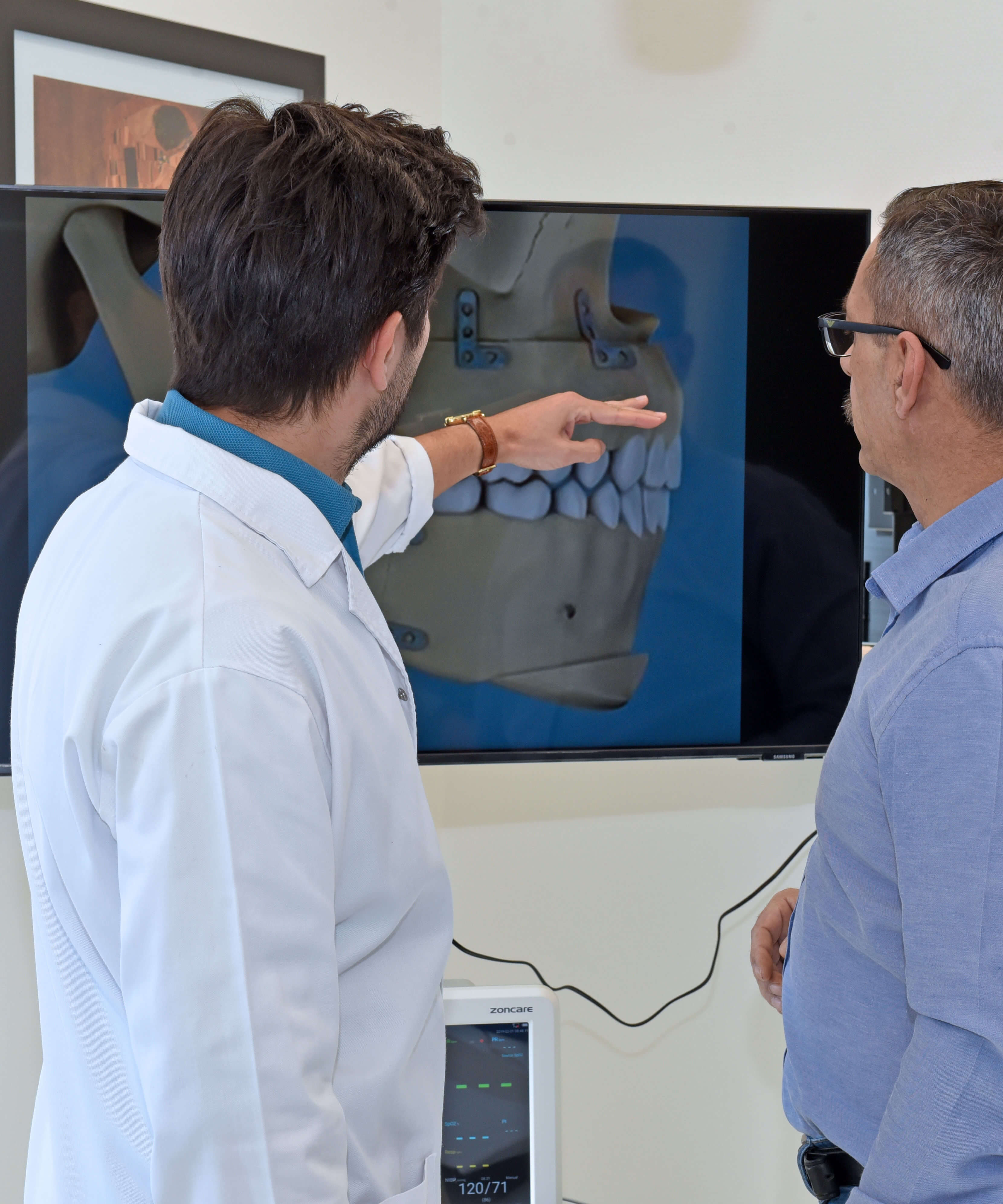 Ean Clinic - Clinica Implantologie Iasi