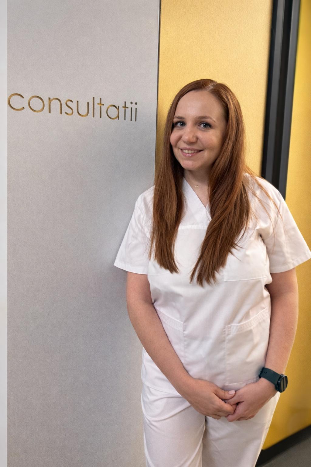 Dr. Andreea MITRONICI